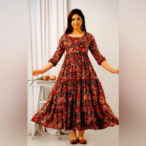 Brand New Cotton Made in India Maternity frock with little cute Zippers